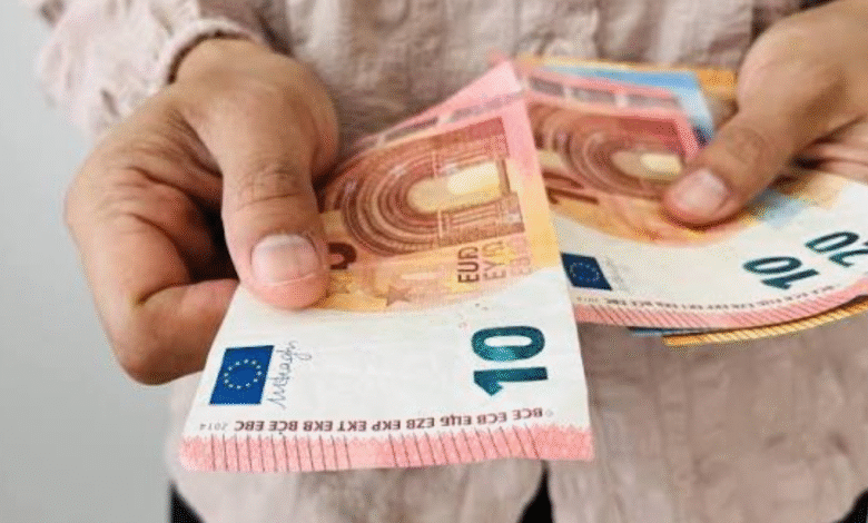 Top 10 Euro Accounts for Everyday Bills